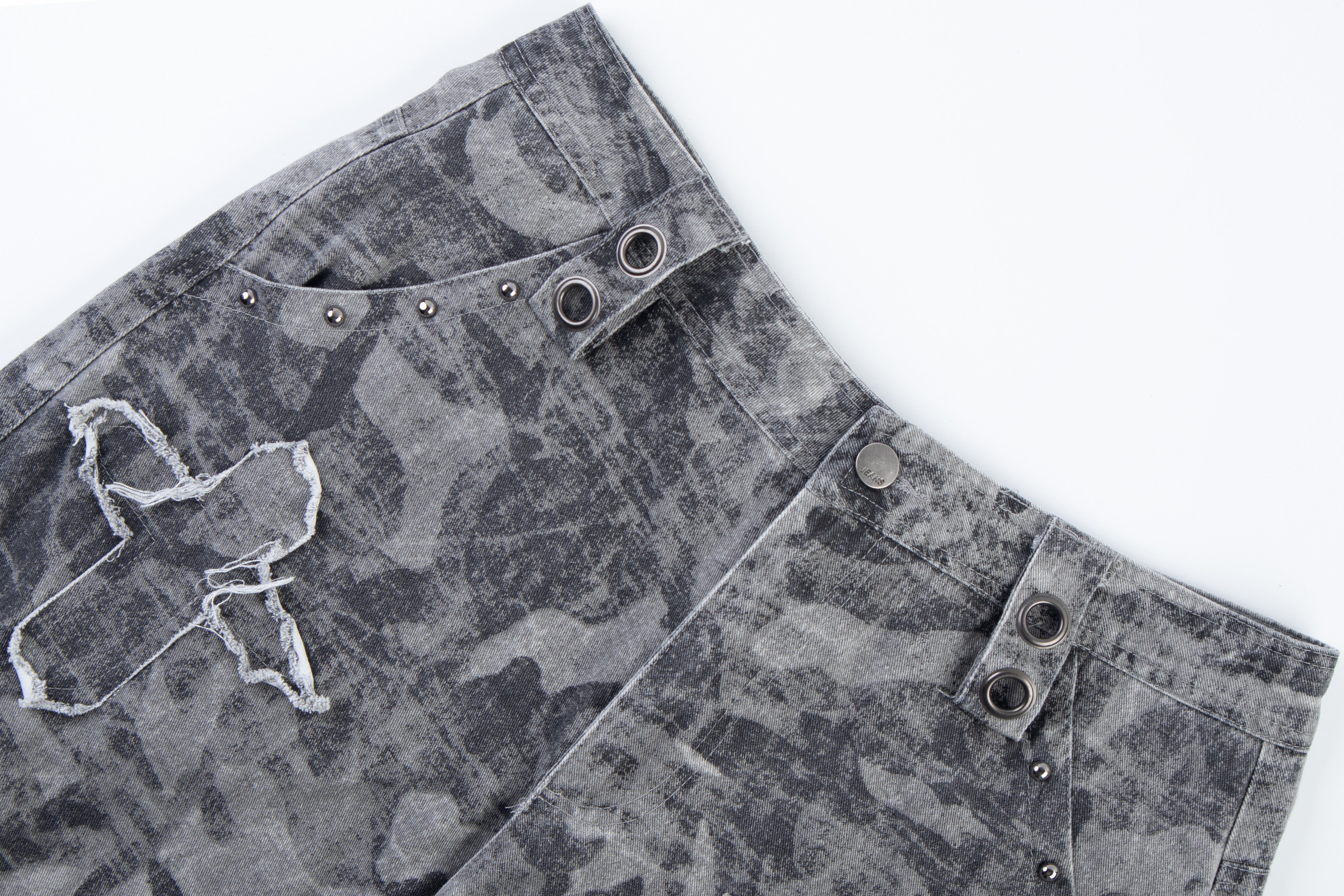 CapCabin Distressed Multi-Pocket Cargo Pants