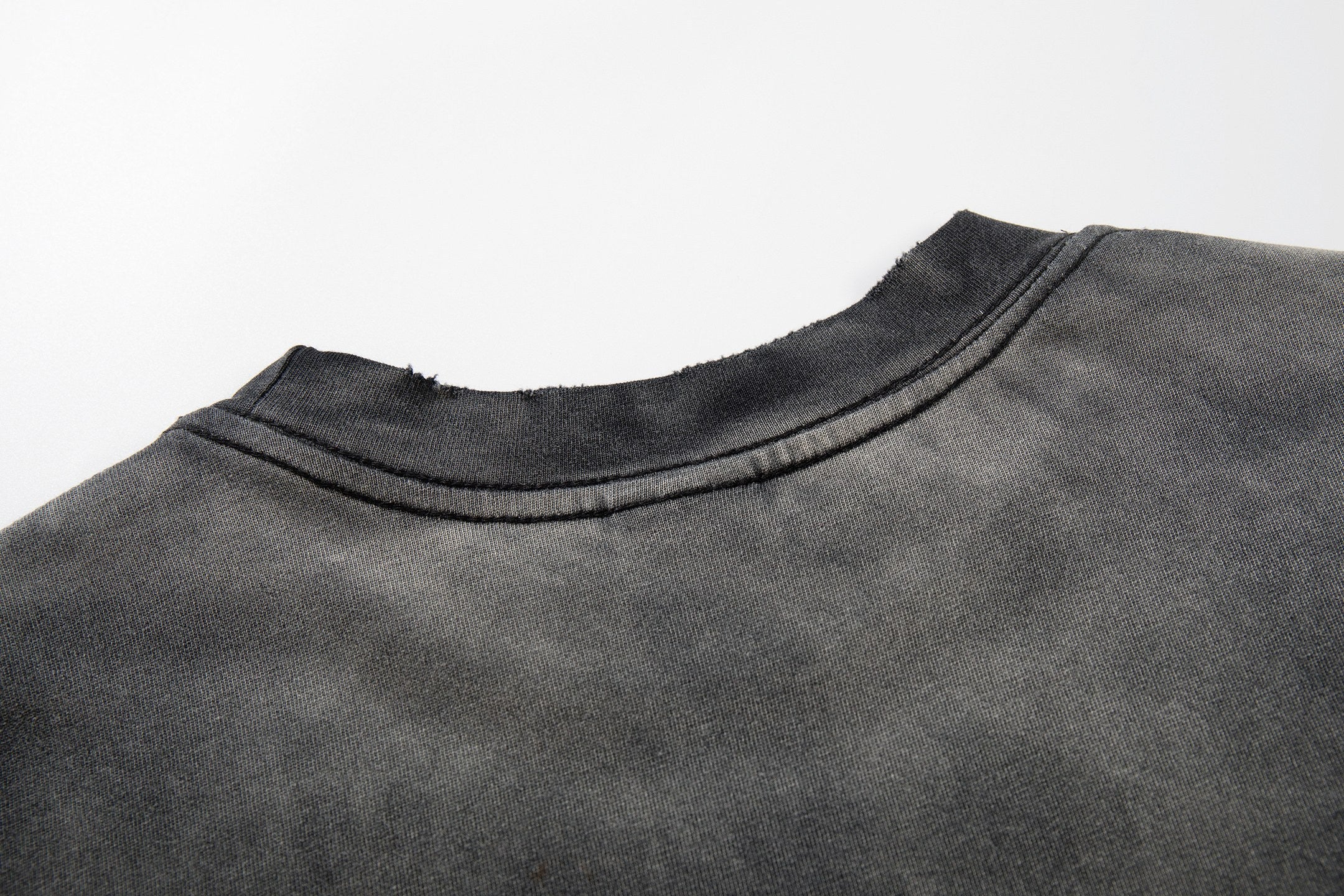 CapCabin “Text Collage Graphic T-Shirt”